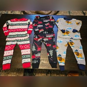 Carter's Holiday Pj sets bundle of 3 size 18M Baby boy clothes lot